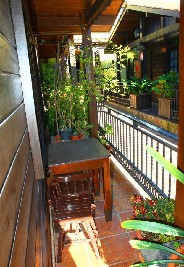 Cabanas Valle Verde Moya  エクステリア 写真